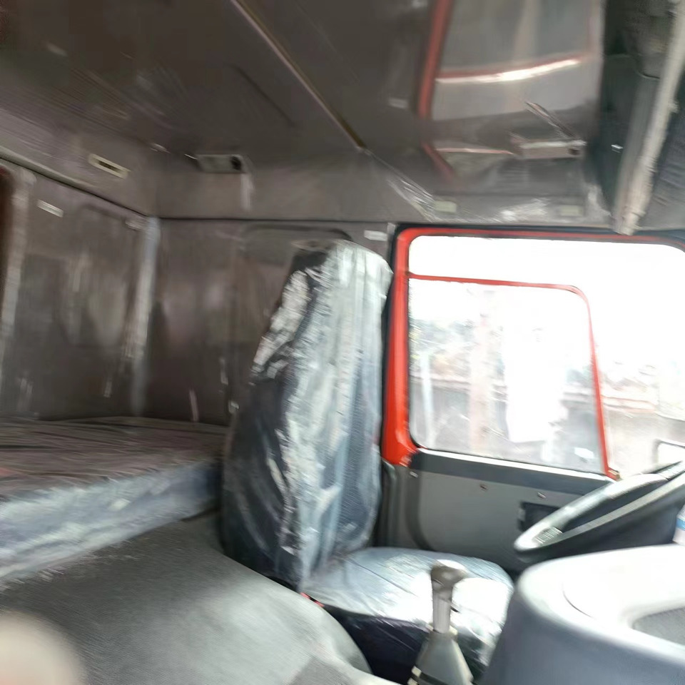 Кипер HOWO 371 6X4: слика 6