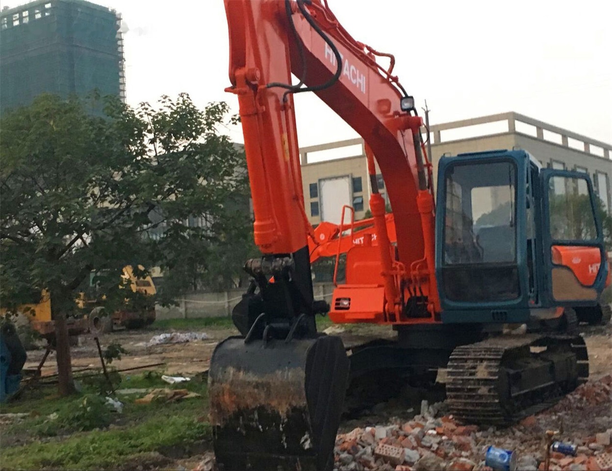 Hitachi EX120-3 - Багер гасеничар: слика 5 Hitachi EX120-3 - Багер гасеничар: слика 5