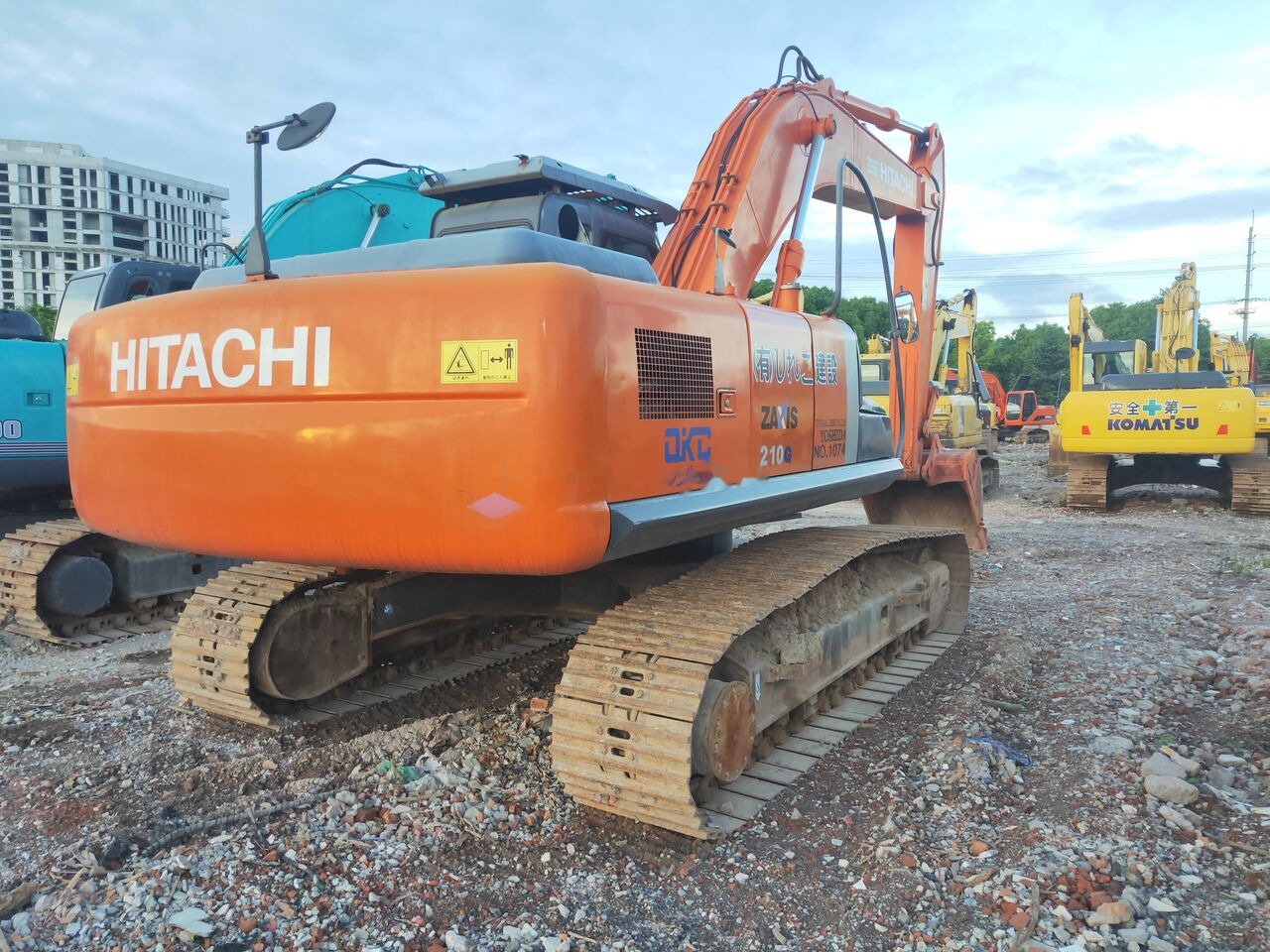 Hitachi ZX210 - Багер гасеничар: слика 5 Hitachi ZX210 - Багер гасеничар: слика 5