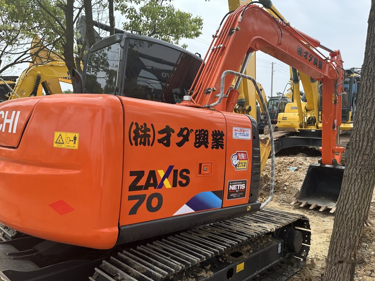 Hitachi ZX70 - Багер гасеничар: слика 5 Hitachi ZX70 - Багер гасеничар: слика 5