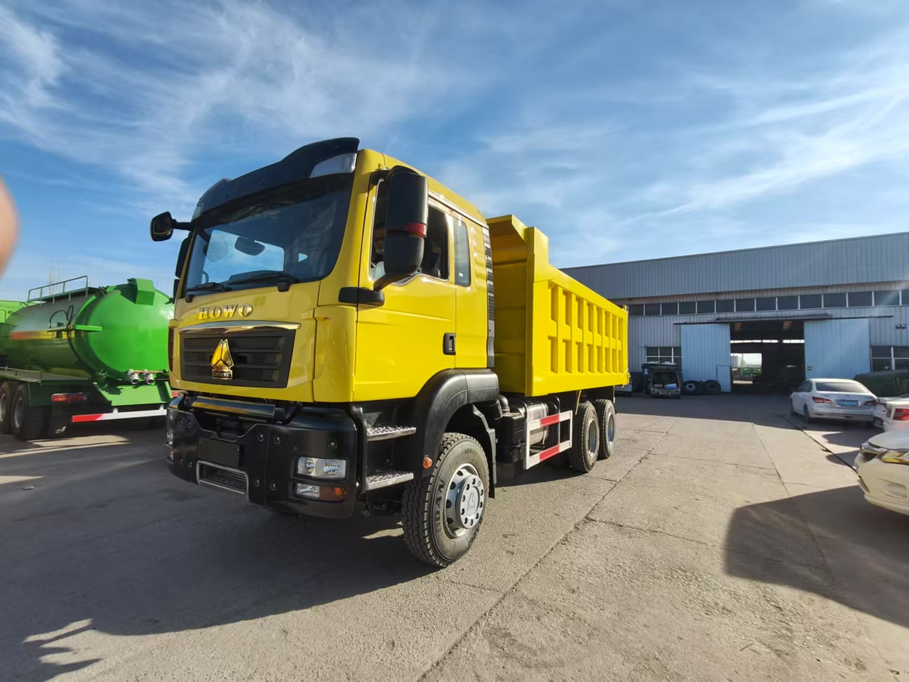 Howo HOWO TX 6X4 Dump Truck - Кипер: слика 1 Howo HOWO TX 6X4 Dump Truck - Кипер: слика 1