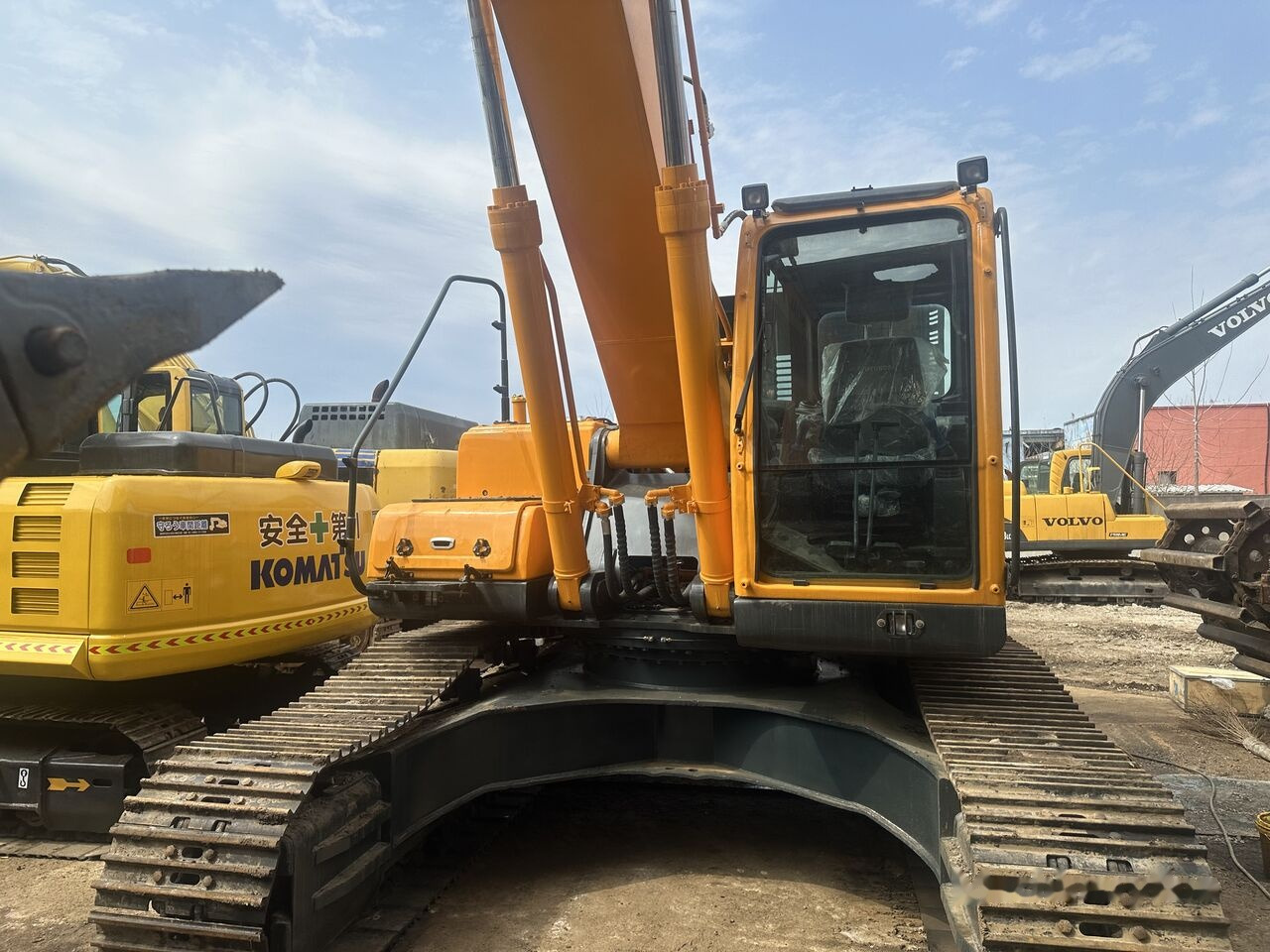 Hyundai R330LC-9S - Багер гасеничар: слика 1 Hyundai R330LC-9S - Багер гасеничар: слика 1
