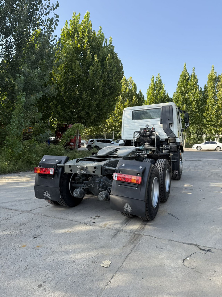HOWO 6x4 - Камион влекач: слика 4 HOWO 6x4 - Камион влекач: слика 4