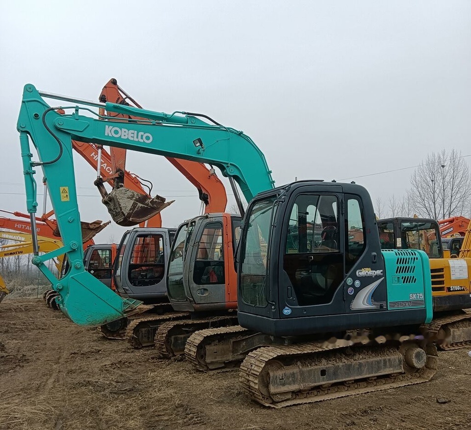 Kobelco SK75-8 - Багер гасеничар: слика 1 Kobelco SK75-8 - Багер гасеничар: слика 1