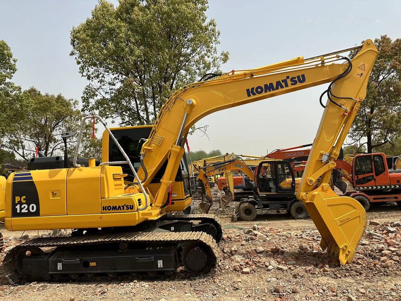 Komatsu PC120-8 - Багер гасеничар: слика 4 Komatsu PC120-8 - Багер гасеничар: слика 4