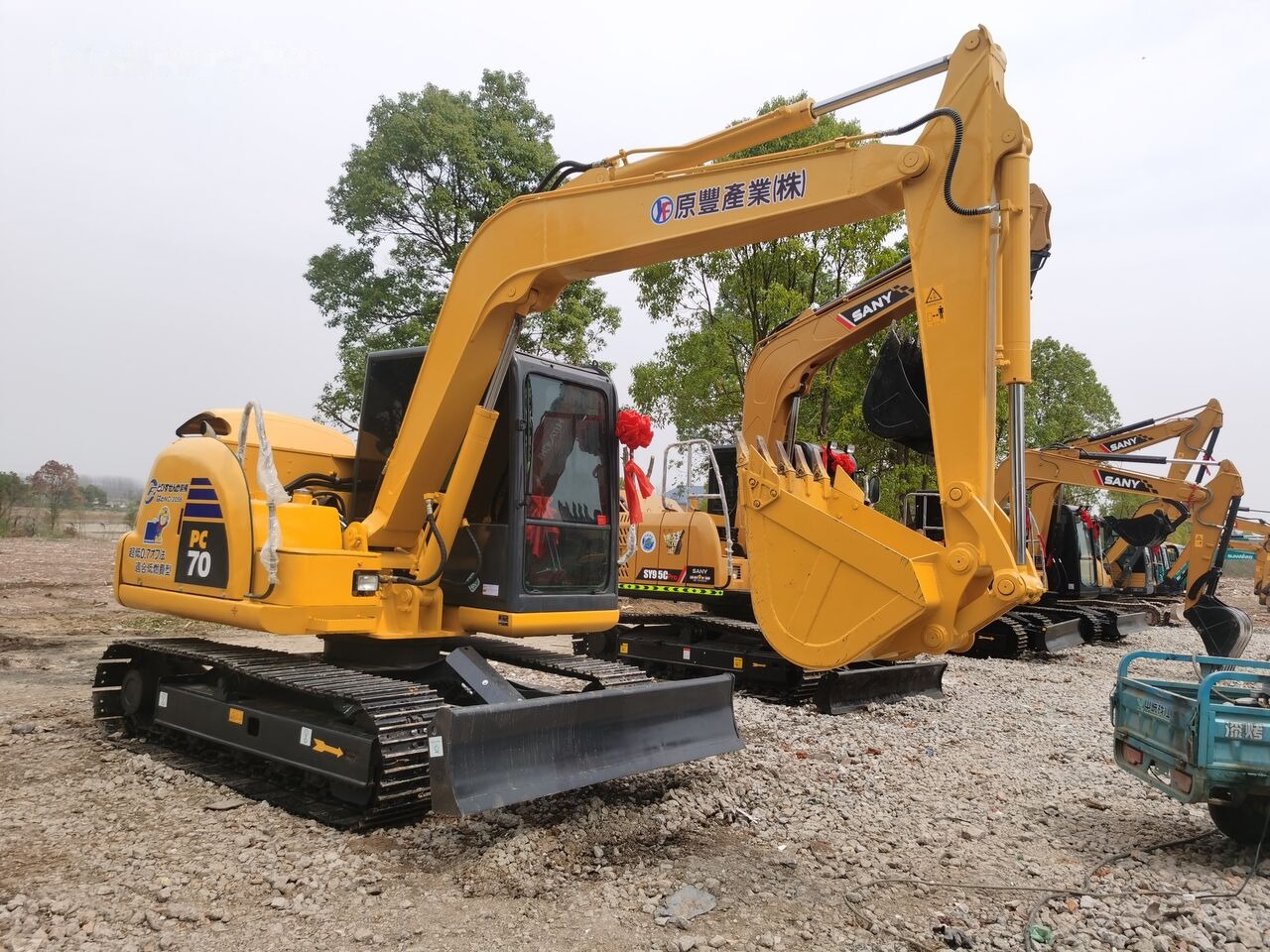 Komatsu PC70 - Багер гасеничар: слика 1 Komatsu PC70 - Багер гасеничар: слика 1
