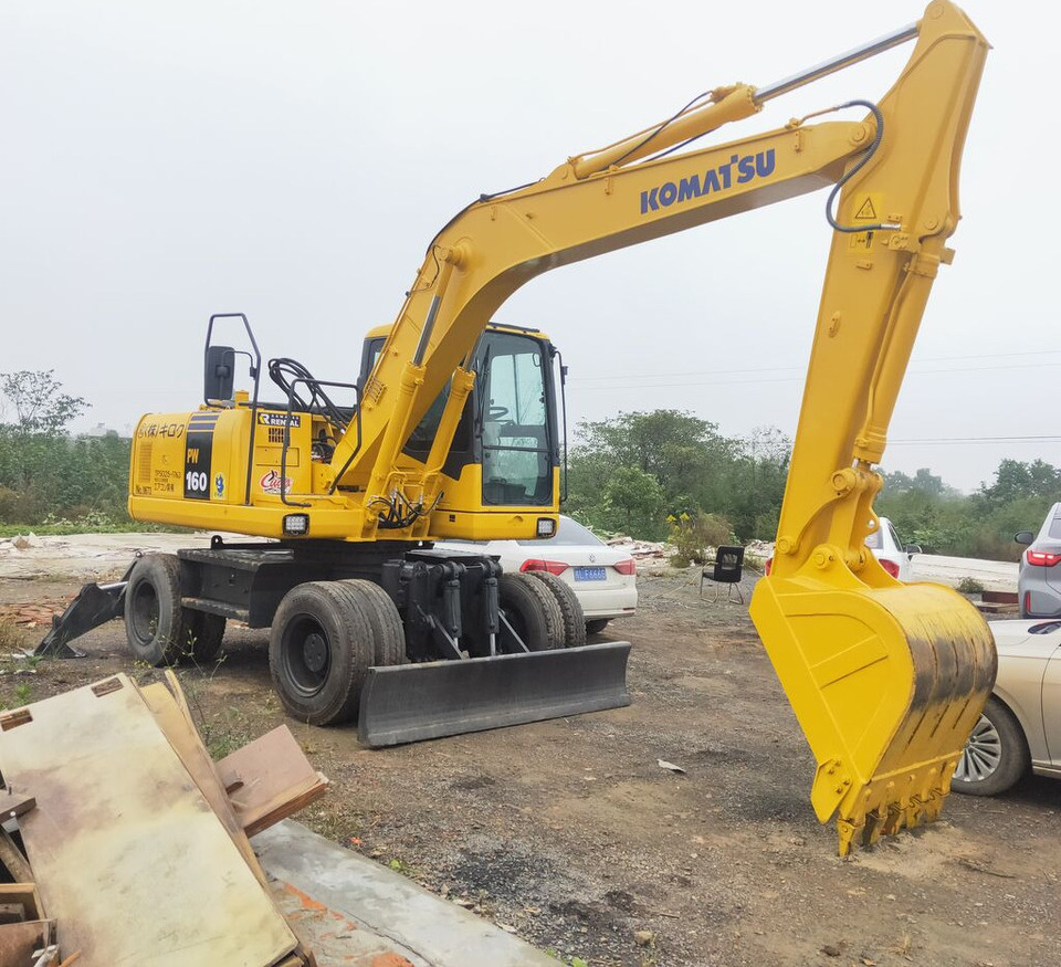 Komatsu PW160 - Багер гасеничар: слика 1 Komatsu PW160 - Багер гасеничар: слика 1