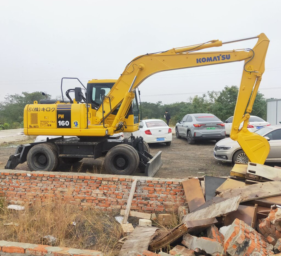 Komatsu PW160 - Багер гасеничар: слика 3 Komatsu PW160 - Багер гасеничар: слика 3