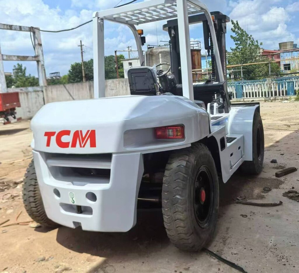 TCM FD100 - Дизел вилушкар: слика 2 TCM FD100 - Дизел вилушкар: слика 2