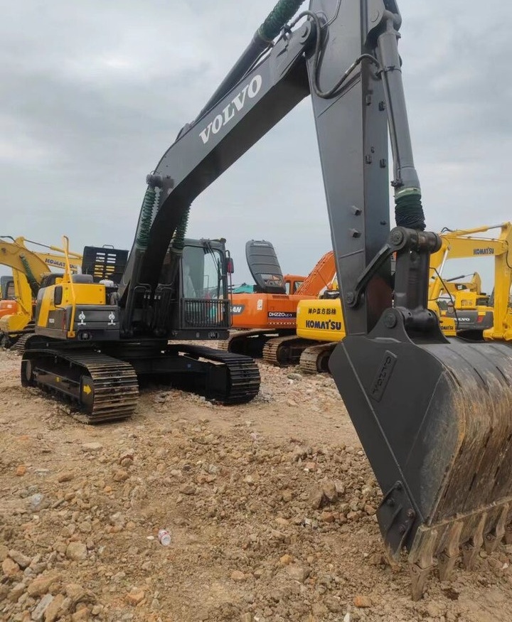 Volvo EC210 - Багер гасеничар: слика 3 Volvo EC210 - Багер гасеничар: слика 3