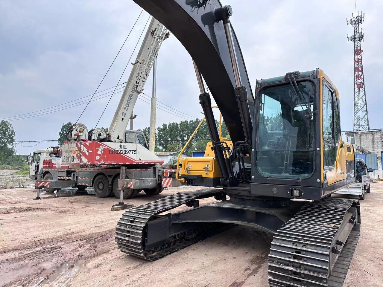 Volvo EC240 - Багер гасеничар: слика 3 Volvo EC240 - Багер гасеничар: слика 3
