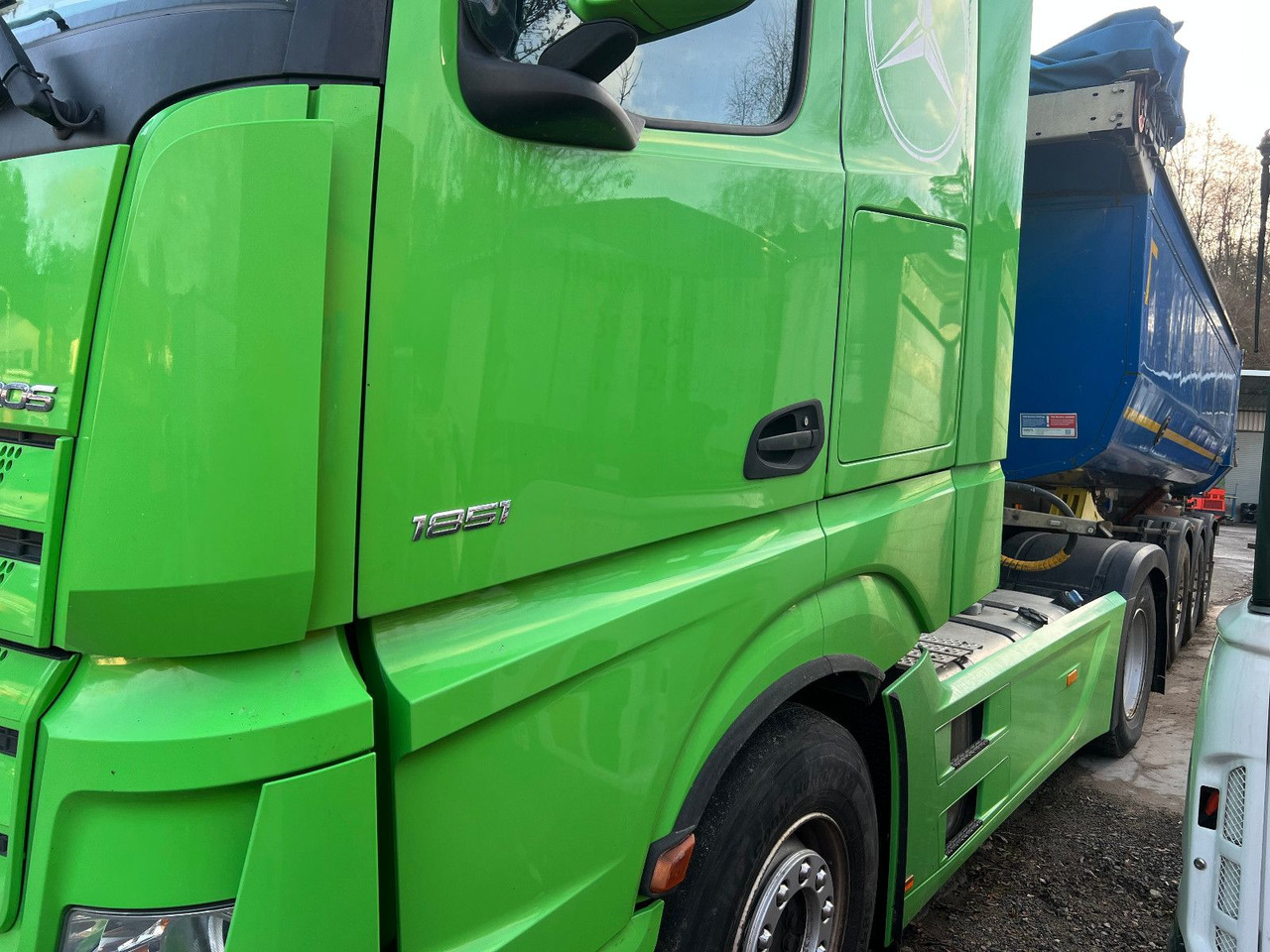 Mercedes-Benz 1851 - Камион влекач: слика 2 Mercedes-Benz 1851 - Камион влекач: слика 2