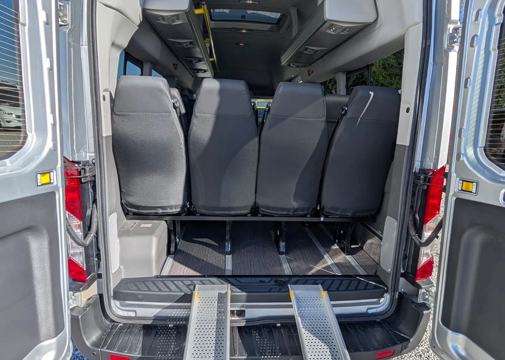 Лизинг на Ford Transit Ford Transit: слика 8 Лизинг на Ford Transit Ford Transit: слика 8