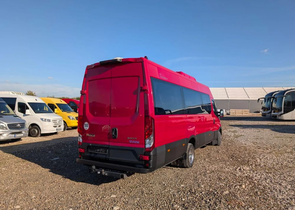Iveco Daily - Минибус, Патничко комбе: слика 5 Iveco Daily - Минибус, Патничко комбе: слика 5