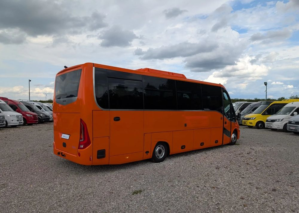 Iveco Daily - Патнички вагон автобус: слика 5 Iveco Daily - Патнички вагон автобус: слика 5