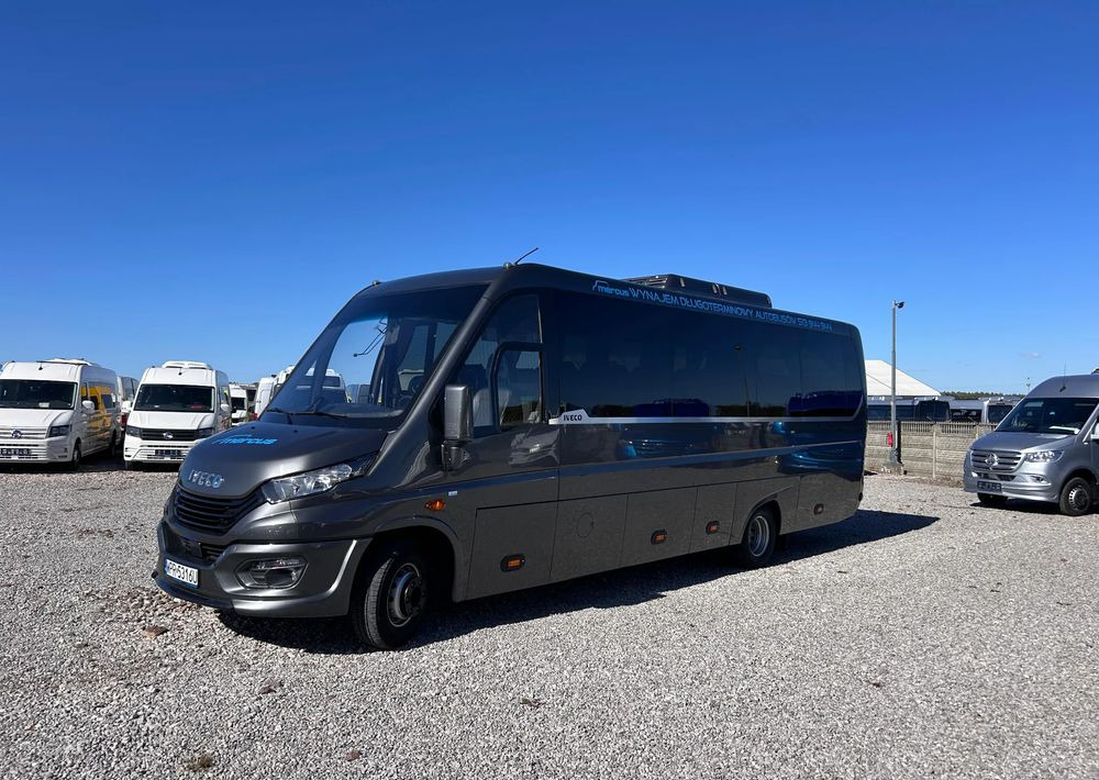 Iveco Daily - Минибус, Патничко комбе: слика 2 Iveco Daily - Минибус, Патничко комбе: слика 2