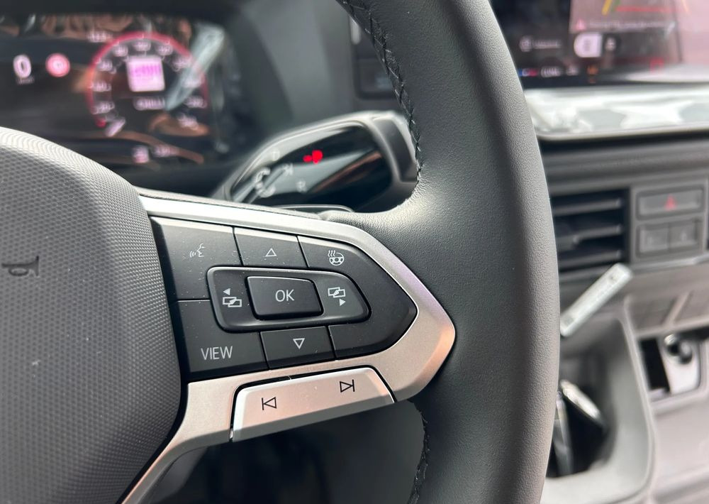 Нов Минибус, Патничко комбе MAN TGE 5.160: слика 16