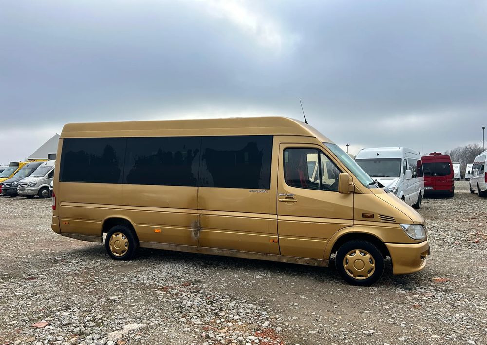 Mercedes-Benz Sprinter 311 - Минибус, Патничко комбе: слика 2 Mercedes-Benz Sprinter 311 - Минибус, Патничко комбе: слика 2