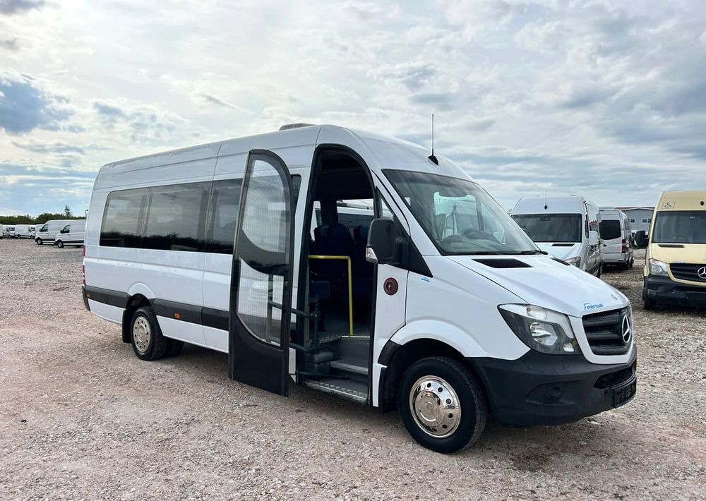 Mercedes-Benz Sprinter 516 - Минибус, Патничко комбе: слика 1 Mercedes-Benz Sprinter 516 - Минибус, Патничко комбе: слика 1