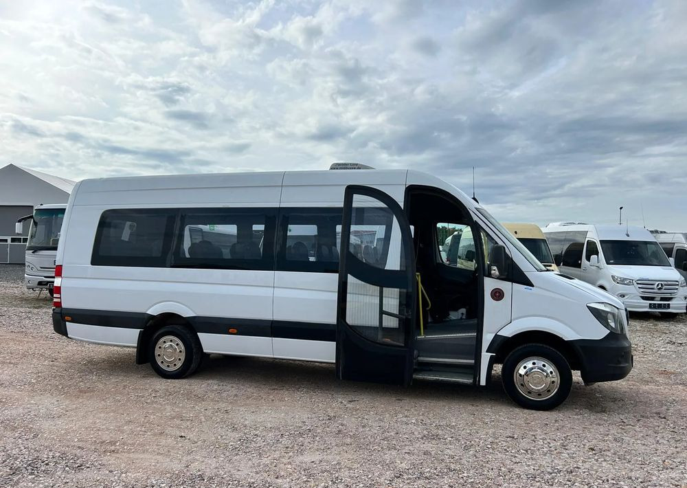 Mercedes-Benz Sprinter 516 - Минибус, Патничко комбе: слика 3 Mercedes-Benz Sprinter 516 - Минибус, Патничко комбе: слика 3