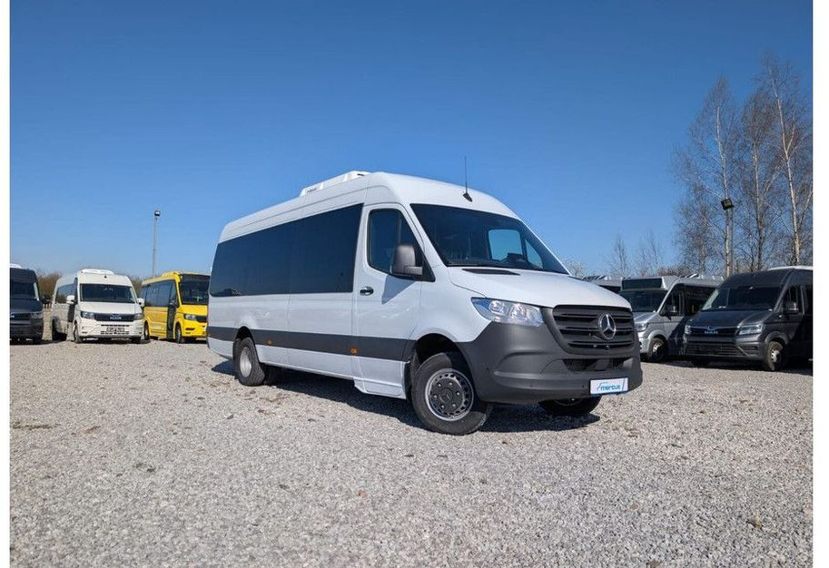 Mercedes-Benz Sprinter 517 - Минибус, Патничко комбе: слика 1 Mercedes-Benz Sprinter 517 - Минибус, Патничко комбе: слика 1