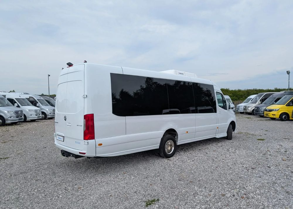 Mercedes-Benz Sprinter 517 - Минибус, Патничко комбе: слика 4 Mercedes-Benz Sprinter 517 - Минибус, Патничко комбе: слика 4