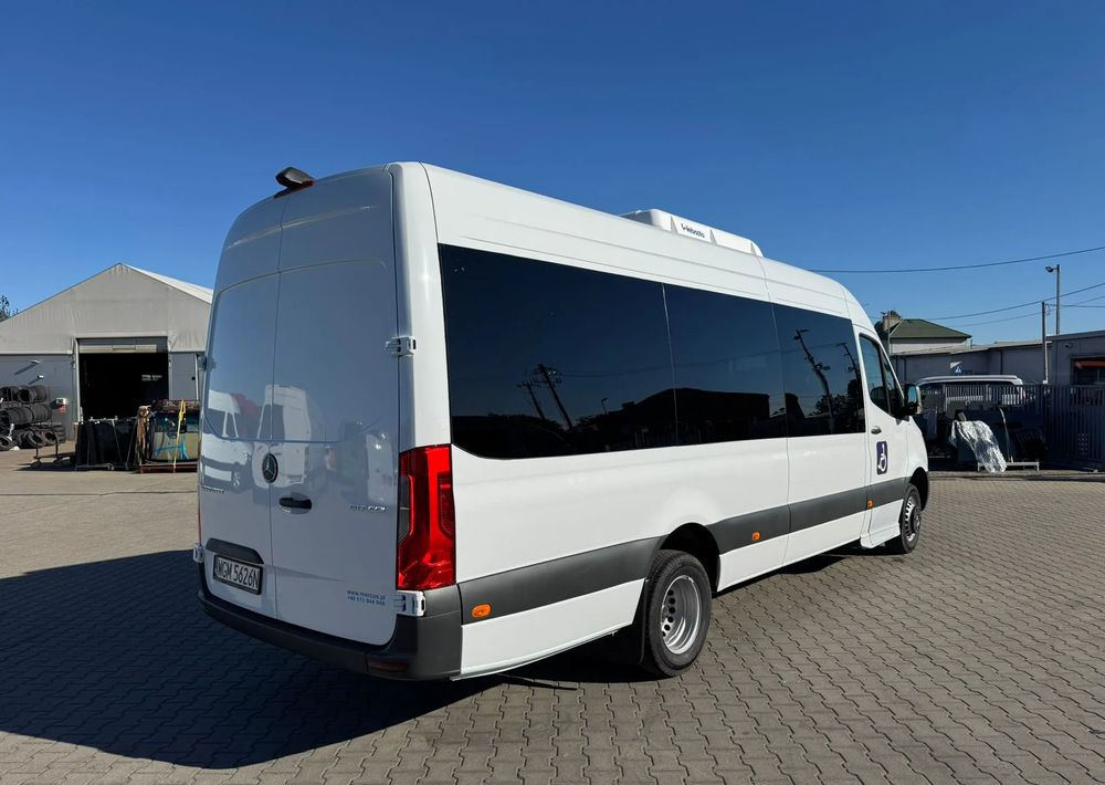 Mercedes-Benz Sprinter 517 - Минибус, Патничко комбе: слика 4 Mercedes-Benz Sprinter 517 - Минибус, Патничко комбе: слика 4