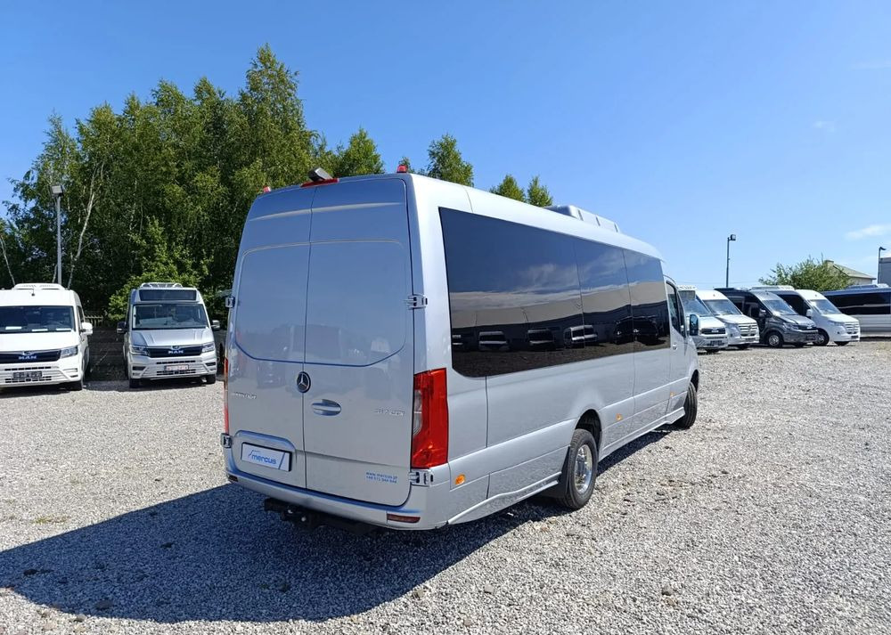 Mercedes-Benz Sprinter 517 - Минибус, Патничко комбе: слика 5 Mercedes-Benz Sprinter 517 - Минибус, Патничко комбе: слика 5