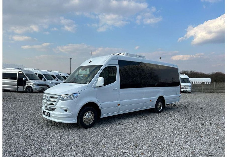 Mercedes-Benz Sprinter 517 - Минибус, Патничко комбе: слика 5 Mercedes-Benz Sprinter 517 - Минибус, Патничко комбе: слика 5