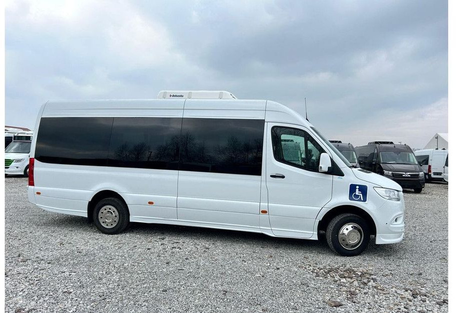 Mercedes-Benz Sprinter 517 - Минибус, Патничко комбе: слика 3 Mercedes-Benz Sprinter 517 - Минибус, Патничко комбе: слика 3
