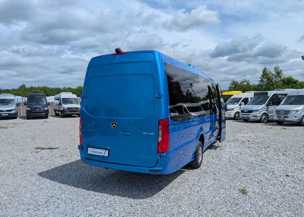 Mercedes-Benz Sprinter 517 - Минибус, Патничко комбе: слика 5 Mercedes-Benz Sprinter 517 - Минибус, Патничко комбе: слика 5