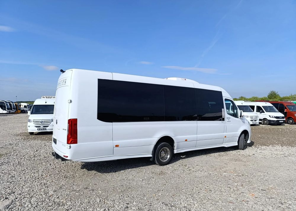 Mercedes-Benz Sprinter 517 - Минибус, Патничко комбе: слика 4 Mercedes-Benz Sprinter 517 - Минибус, Патничко комбе: слика 4