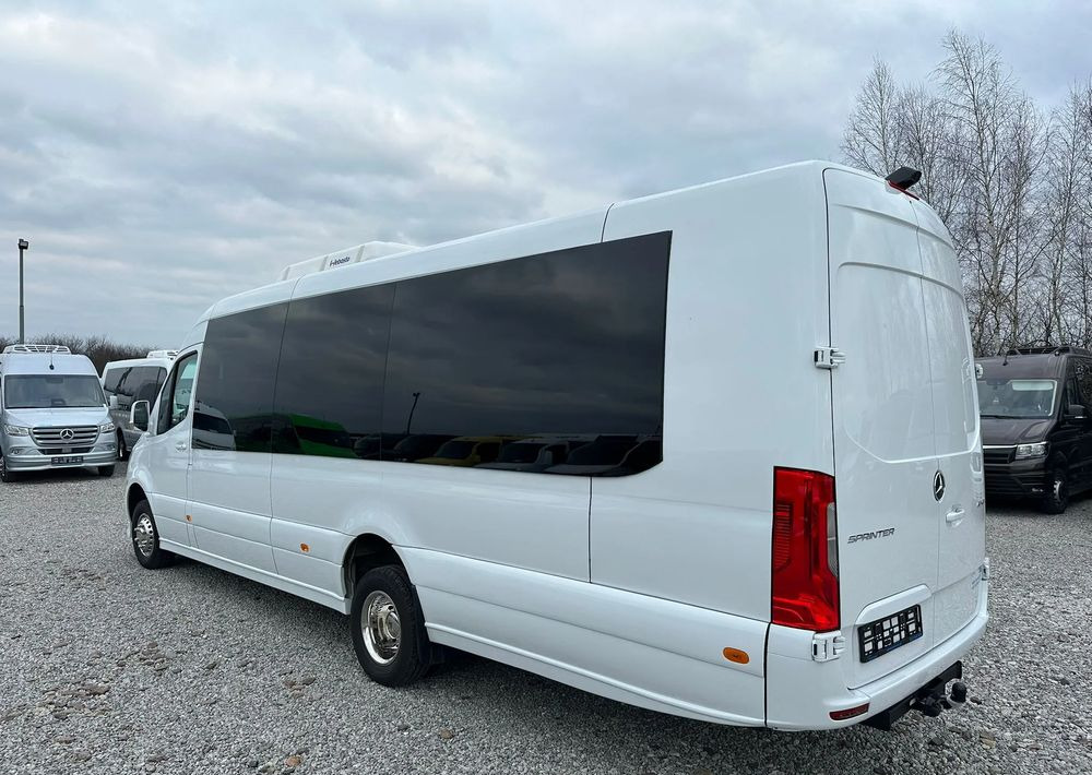 Нов Минибус, Патничко комбе Mercedes-Benz Sprinter 517: слика 6