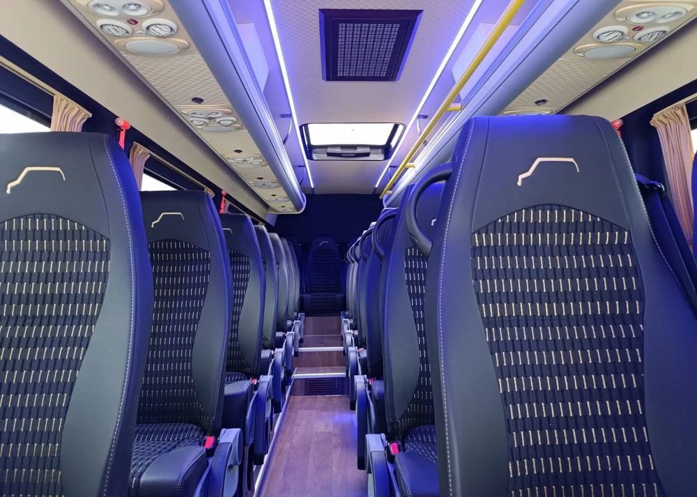 Нов Минибус, Патничко комбе Mercedes-Benz Sprinter 519: слика 18