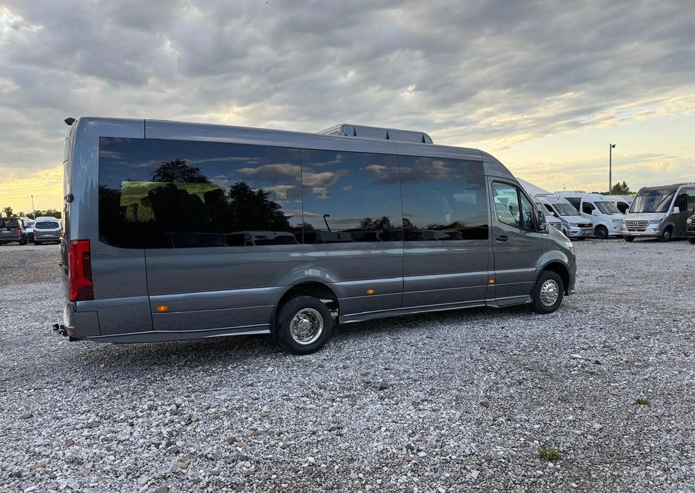 Mercedes-Benz Sprinter 519 - Минибус, Патничко комбе: слика 4 Mercedes-Benz Sprinter 519 - Минибус, Патничко комбе: слика 4