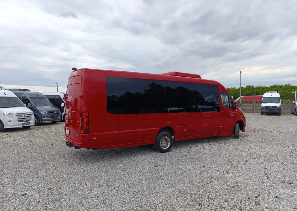 Mercedes-Benz Sprinter 519 - Минибус, Патничко комбе: слика 4 Mercedes-Benz Sprinter 519 - Минибус, Патничко комбе: слика 4