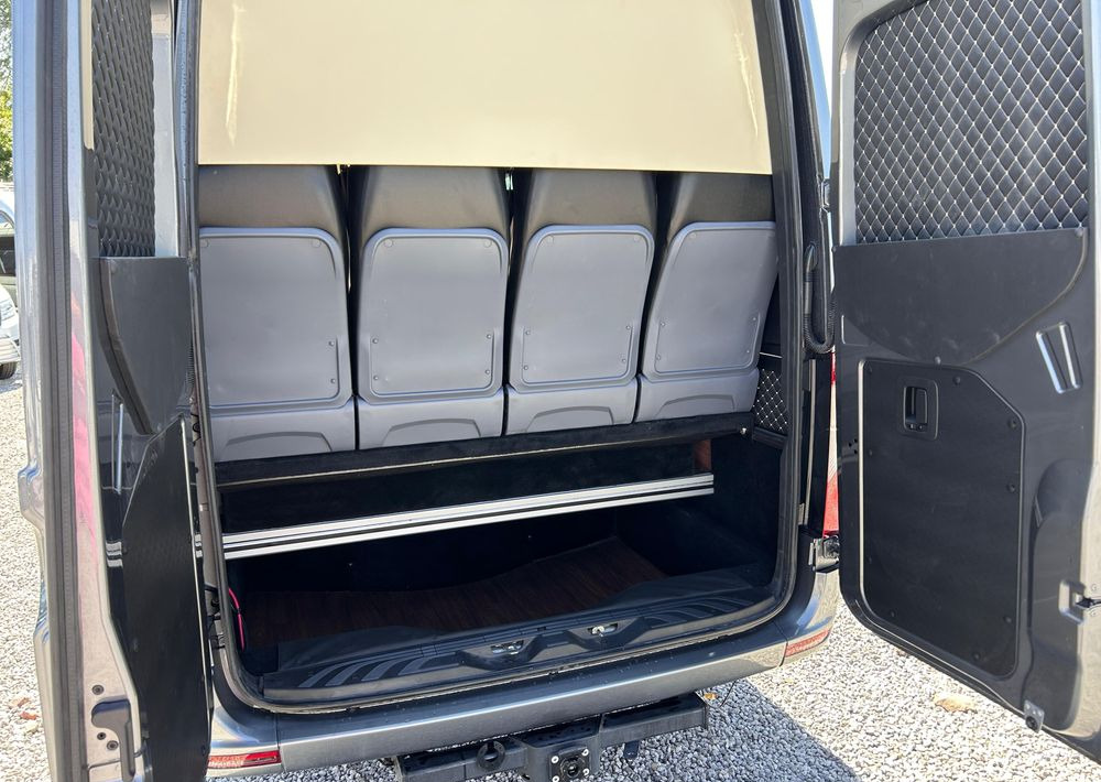 Mercedes-Benz Sprinter 519 - Минибус, Патничко комбе: слика 5 Mercedes-Benz Sprinter 519 - Минибус, Патничко комбе: слика 5