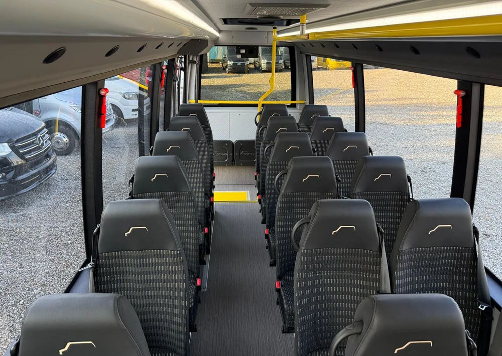 Нов Градски автобус Mercedes-Benz Sprinter 519: слика 16