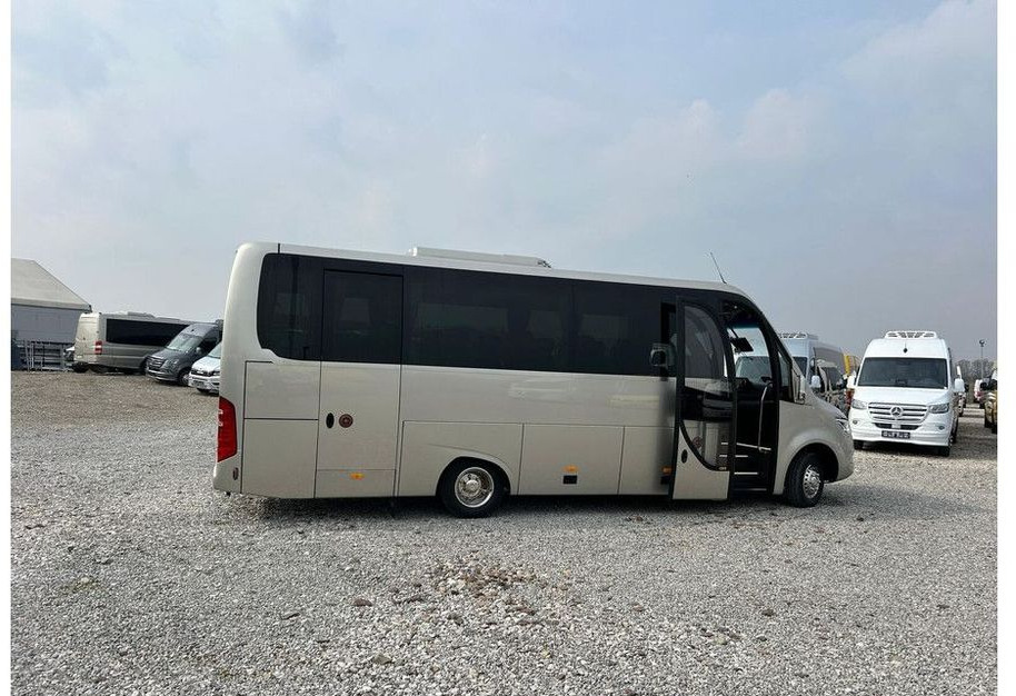 Mercedes-Benz Sprinter 519 - Минибус, Патничко комбе: слика 5 Mercedes-Benz Sprinter 519 - Минибус, Патничко комбе: слика 5