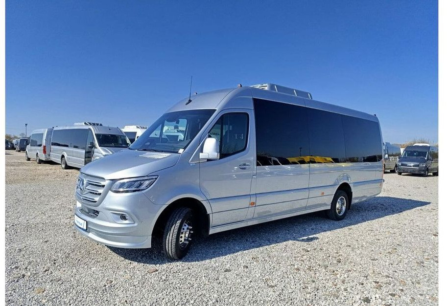 Минибус, Патничко комбе Mercedes-Benz Sprinter 519: слика 10