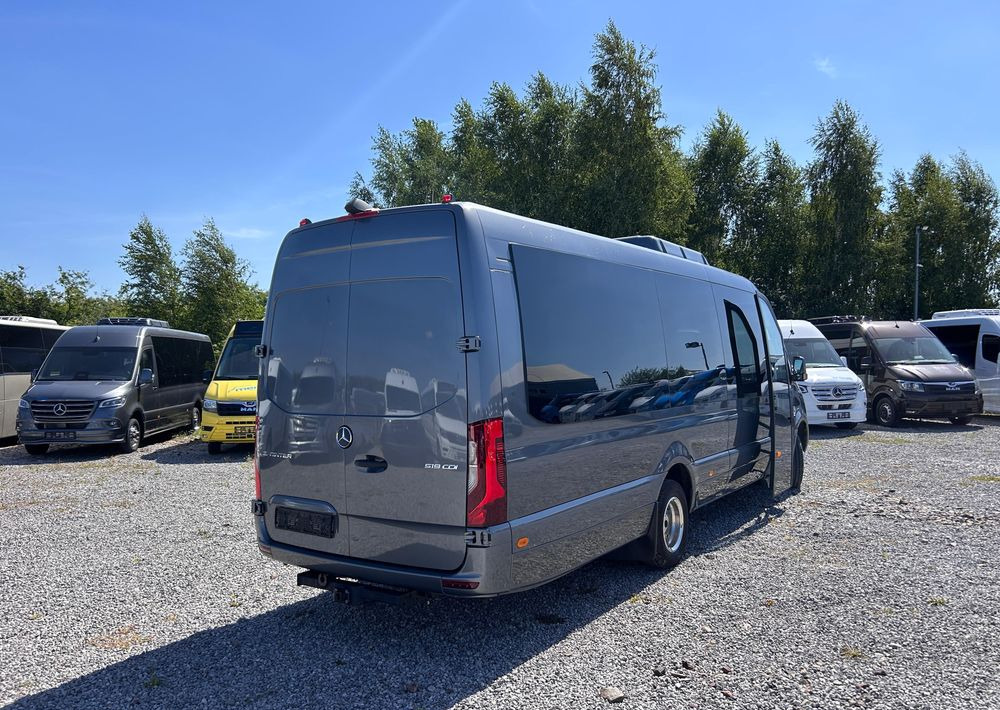 Mercedes-Benz Sprinter 519 - Минибус, Патничко комбе: слика 4 Mercedes-Benz Sprinter 519 - Минибус, Патничко комбе: слика 4