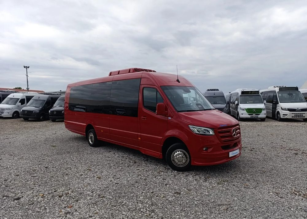 Mercedes-Benz Sprinter 519 - Минибус, Патничко комбе: слика 2 Mercedes-Benz Sprinter 519 - Минибус, Патничко комбе: слика 2