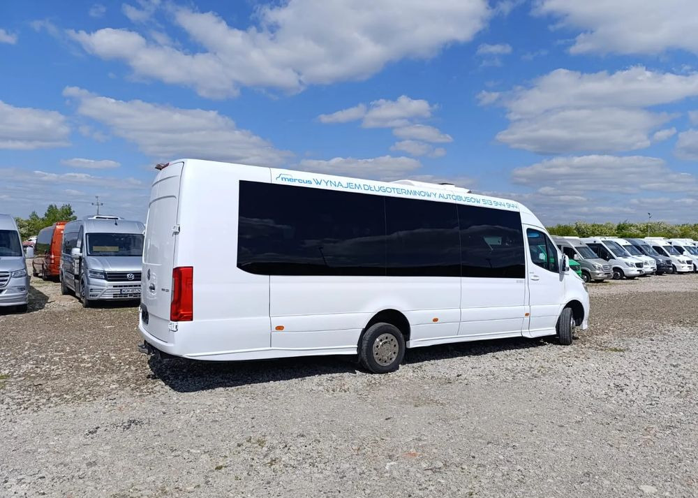 Mercedes-Benz Sprinter 519 - Минибус, Патничко комбе: слика 4 Mercedes-Benz Sprinter 519 - Минибус, Патничко комбе: слика 4