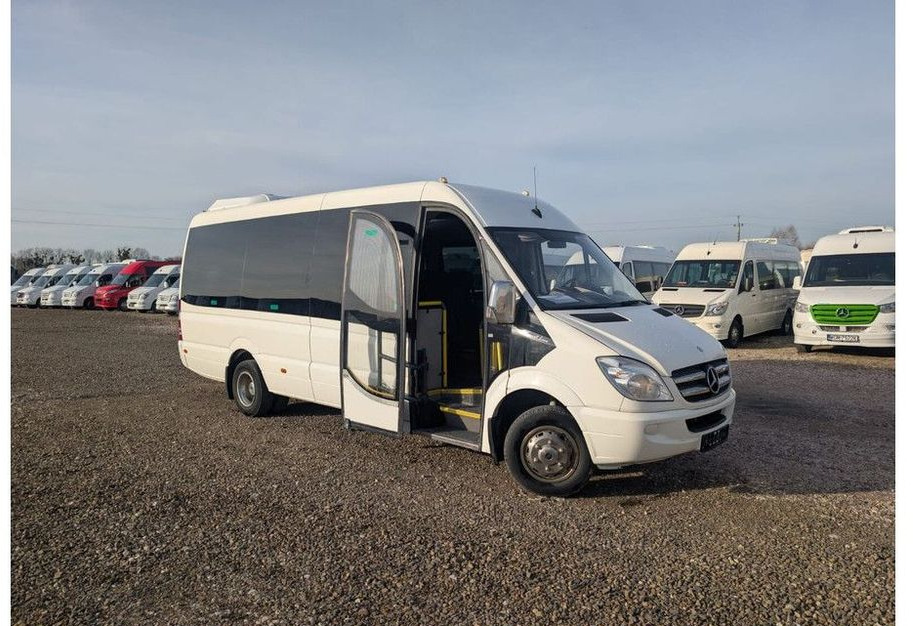 Mercedes-Benz Sprinter 519 - Минибус, Патничко комбе: слика 2 Mercedes-Benz Sprinter 519 - Минибус, Патничко комбе: слика 2