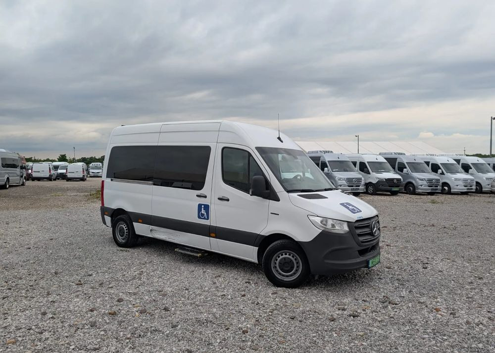 Mercedes-Benz Sprinter - Минибус, Електричен автобус: слика 1 Mercedes-Benz Sprinter - Минибус, Електричен автобус: слика 1