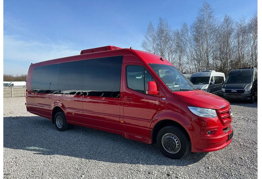 Mercedes-Benz Sprinter - Минибус, Патничко комбе: слика 2 Mercedes-Benz Sprinter - Минибус, Патничко комбе: слика 2