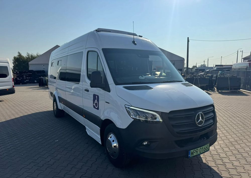Mercedes-Benz Sprinter - Минибус, Електричен автобус: слика 1 Mercedes-Benz Sprinter - Минибус, Електричен автобус: слика 1