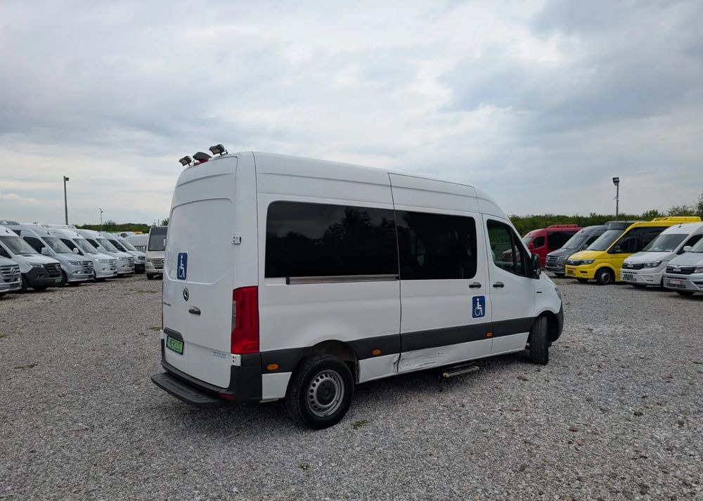 Mercedes-Benz Sprinter - Минибус, Електричен автобус: слика 4 Mercedes-Benz Sprinter - Минибус, Електричен автобус: слика 4