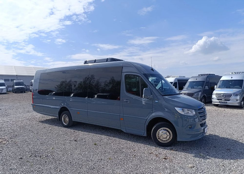 Mercedes-Benz Spritner 519 - Минибус, Патничко комбе: слика 2 Mercedes-Benz Spritner 519 - Минибус, Патничко комбе: слика 2