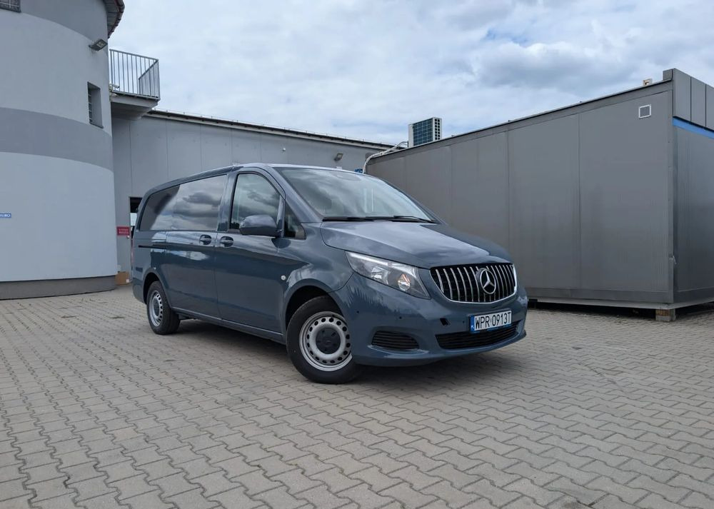 Mercedes-Benz Vito - Комби со двојна кабина: слика 1 Mercedes-Benz Vito - Комби со двојна кабина: слика 1